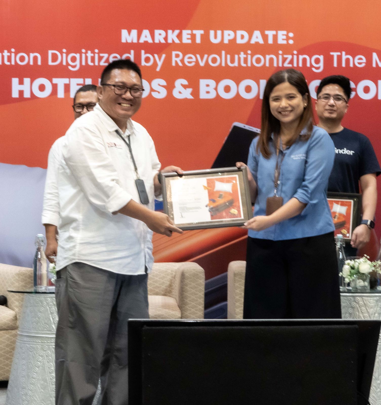 Market Update: Destination Digitized — Hotelbeds & Booking.com