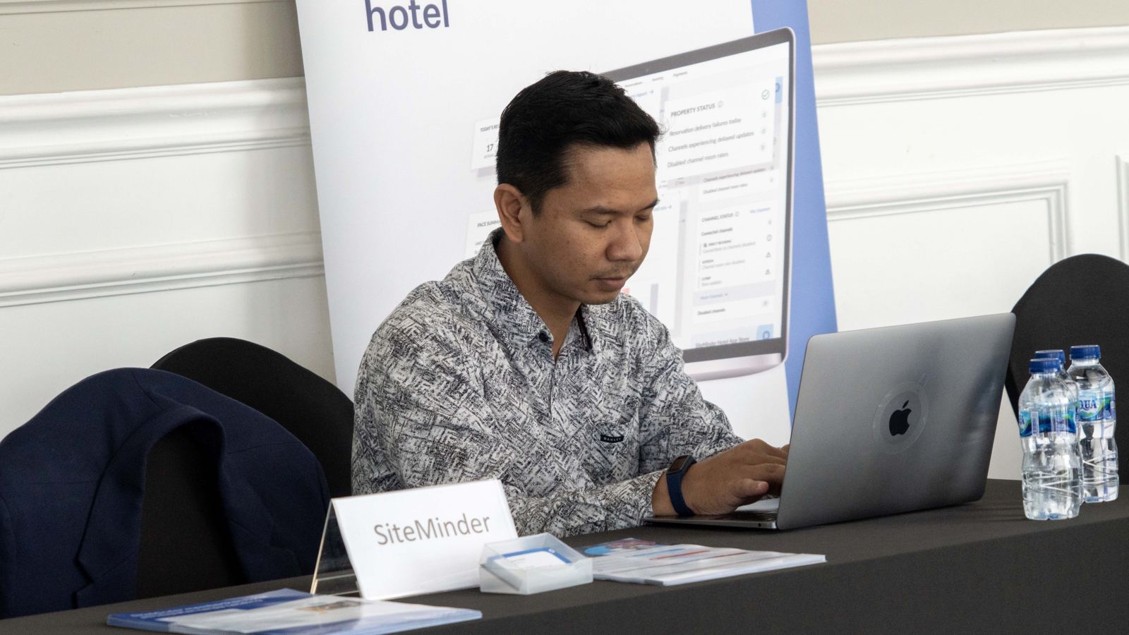 Market Update: Destination Digitized — Hotelbeds & Booking.com